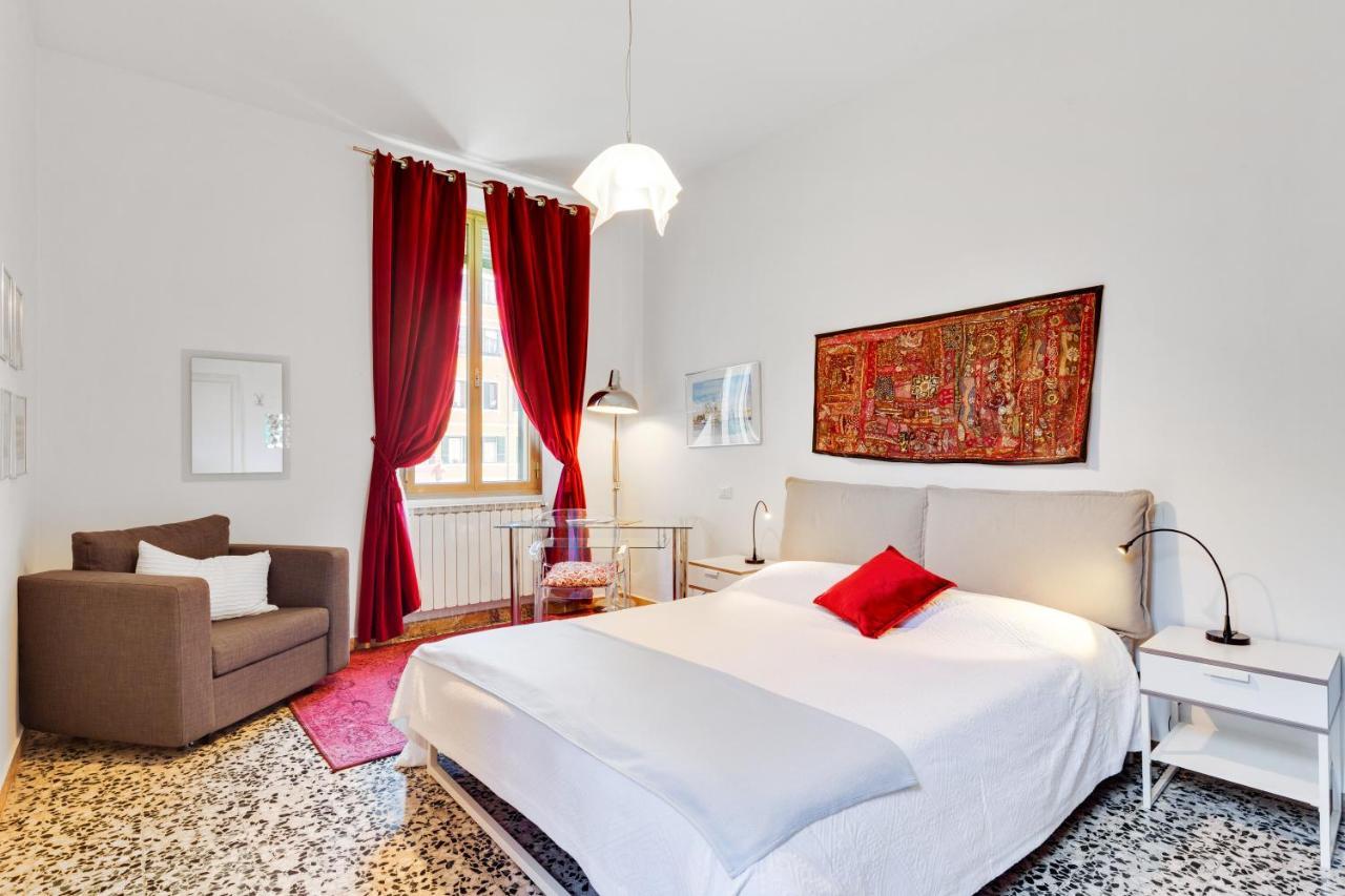 Accogliente A Dorsoduro Con Giardino! Apartamento Venecia